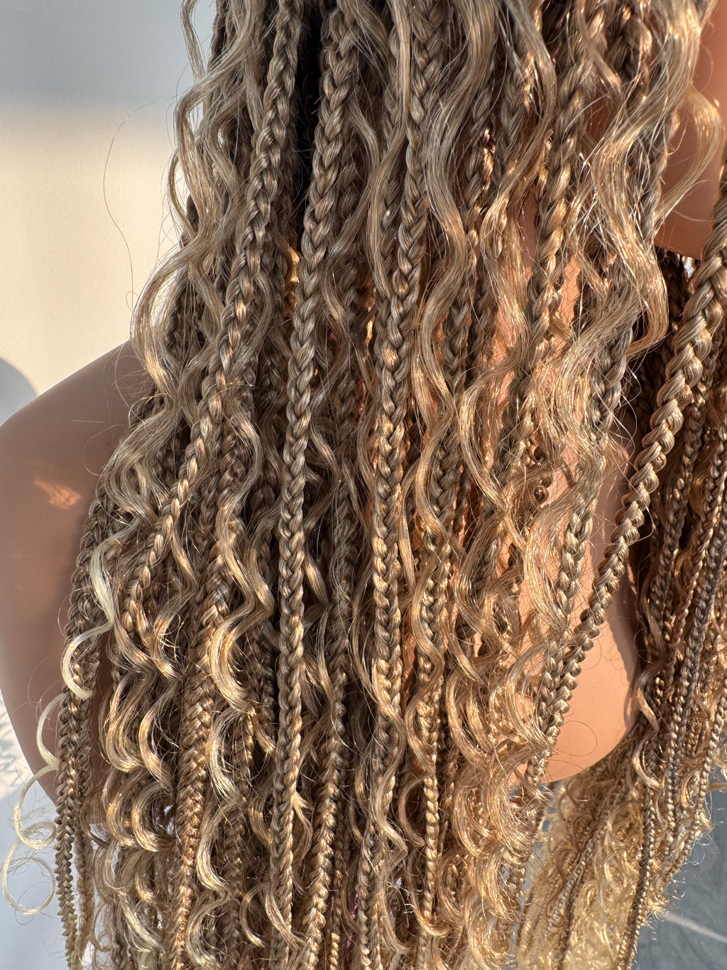 36 inches 27/613 Honey Blonde Ombre Full HD Lace Boho Box Braids Wig